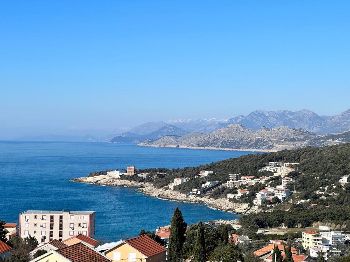 Apartments Delcheva يوتجيها المظهر الخارجي الصورة